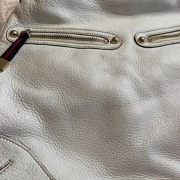 GUCCI CAPRI WHITE HOBO LEATHER BAG - Picture 3 of 8
